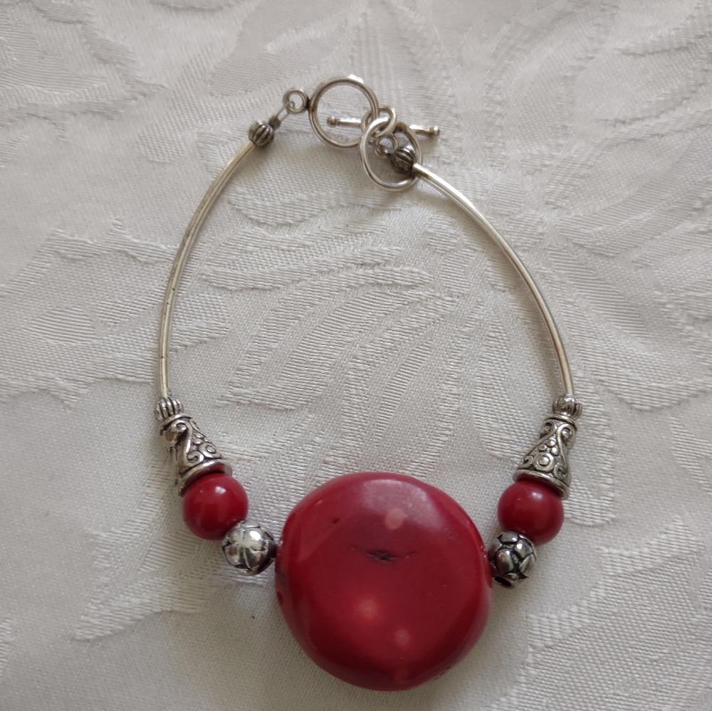 Chunky large red stone silver tone bracelet
